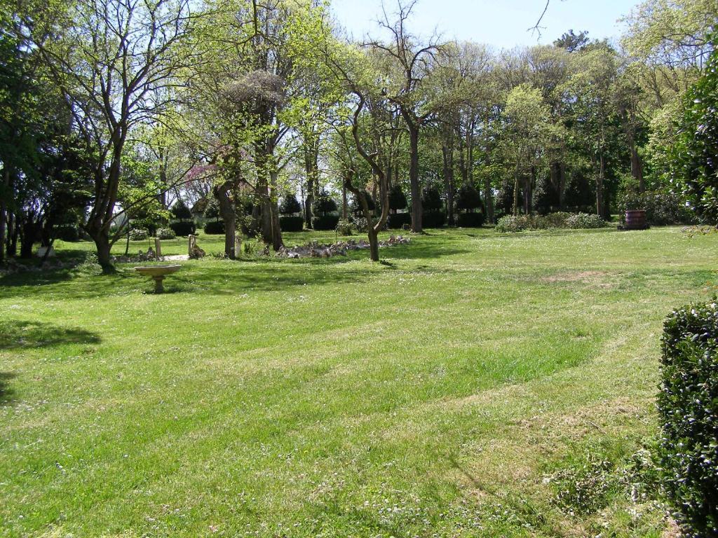 Le Relais Du Silence Chateau Lavail Labastide-dʼAnjou Esterno foto