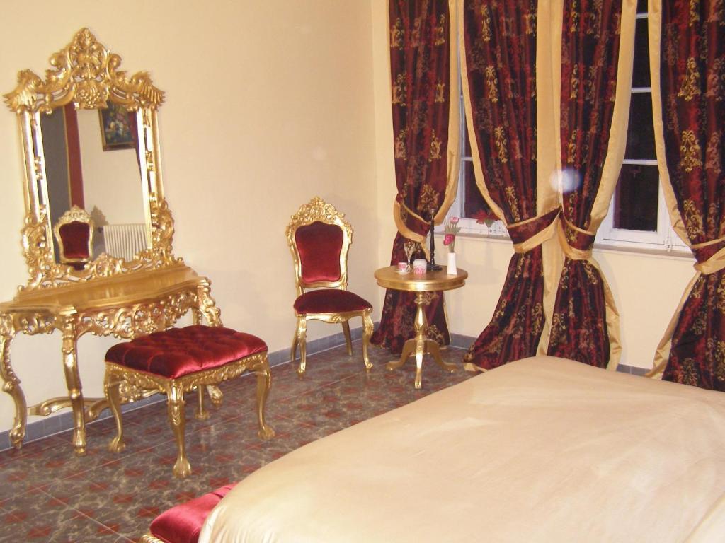 Le Relais Du Silence Chateau Lavail Labastide-dʼAnjou Camera foto