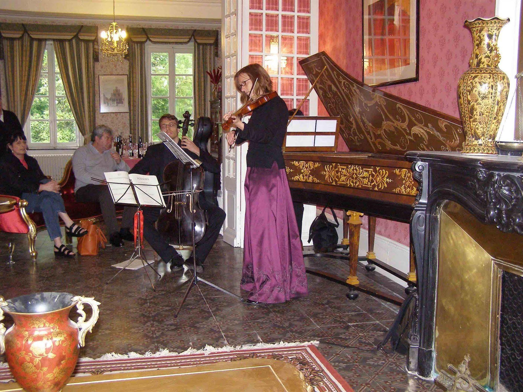 Le Relais Du Silence Chateau Lavail Labastide-dʼAnjou Esterno foto