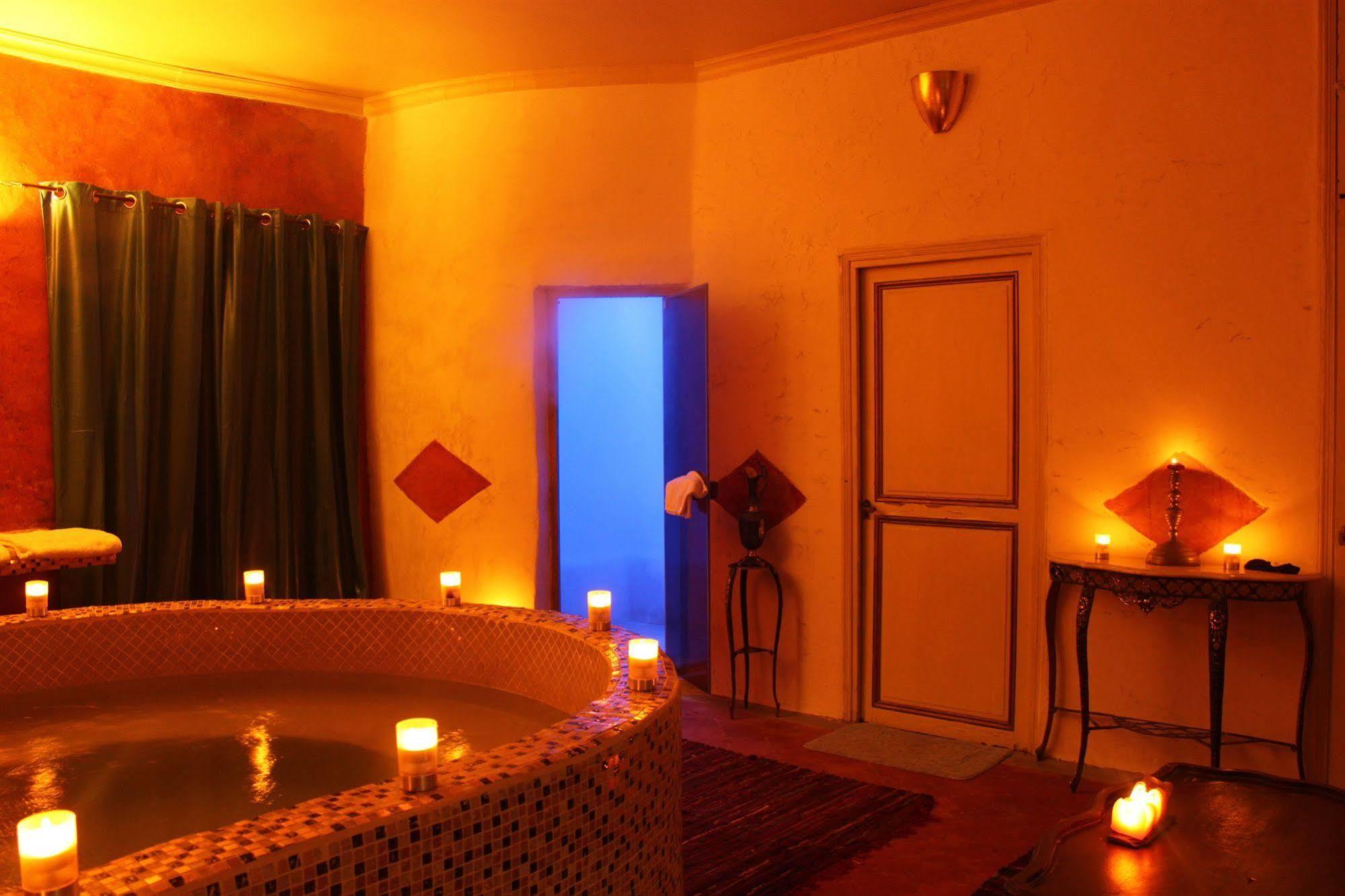 Le Relais Du Silence Chateau Lavail Labastide-dʼAnjou Esterno foto
